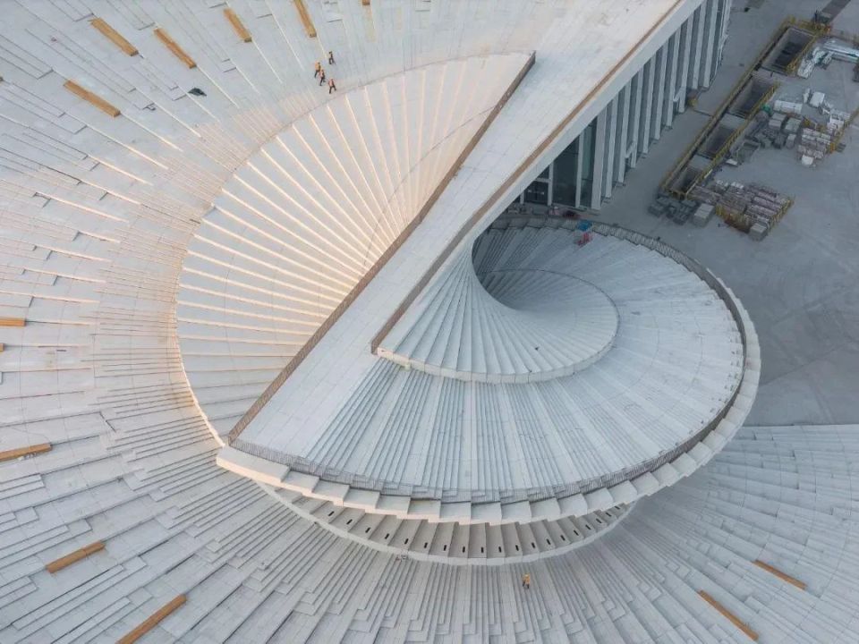 Shanghai Unveils Stunning Opera House With Spiralling Roof | News of ...
