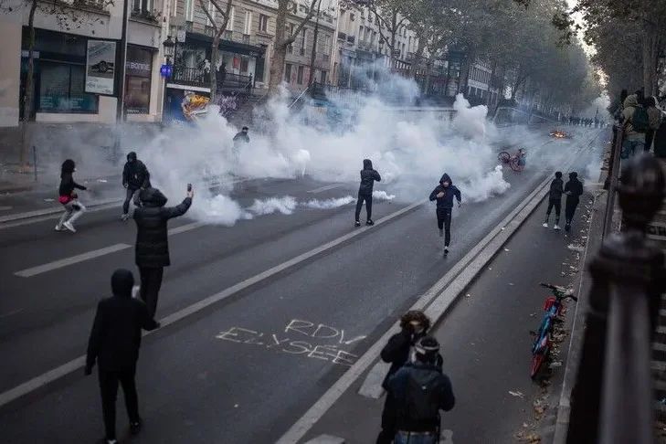 France Restricts Protests After Street Violence | News of Bahrain